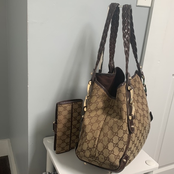 Authentic Gucci bundle - Picture 7 of 16